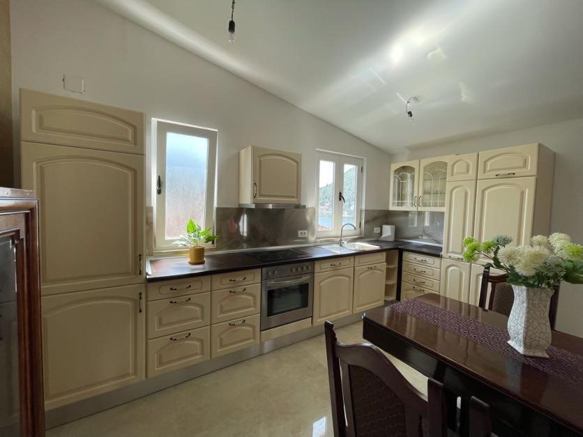 Apartment Venera Blace Ngoại thất bức ảnh